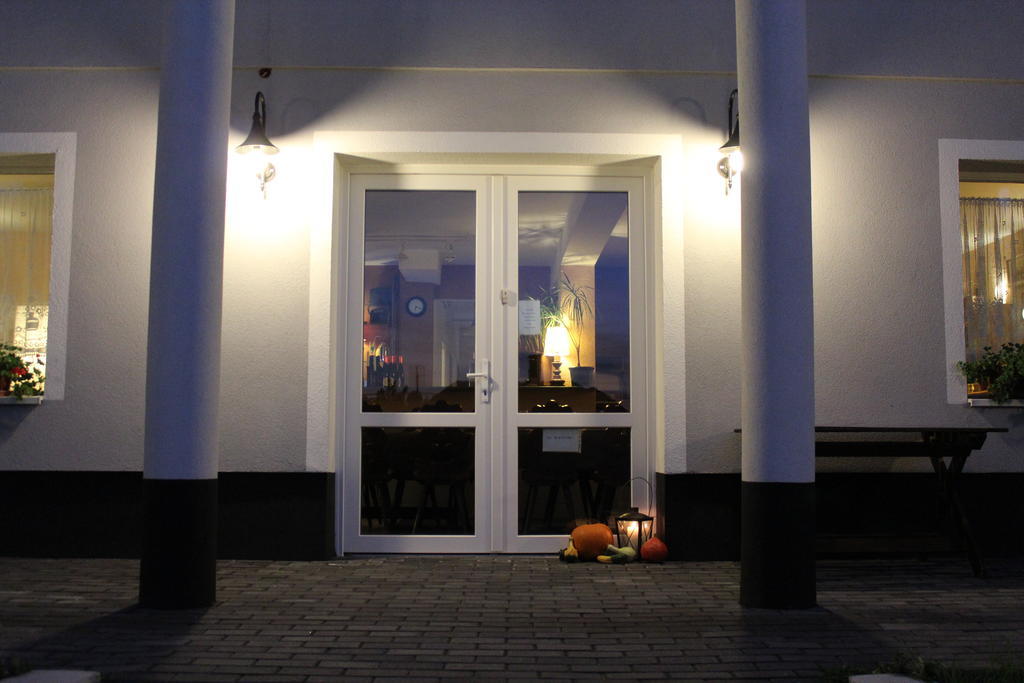 Hotel Menthol Budapest Exterior photo