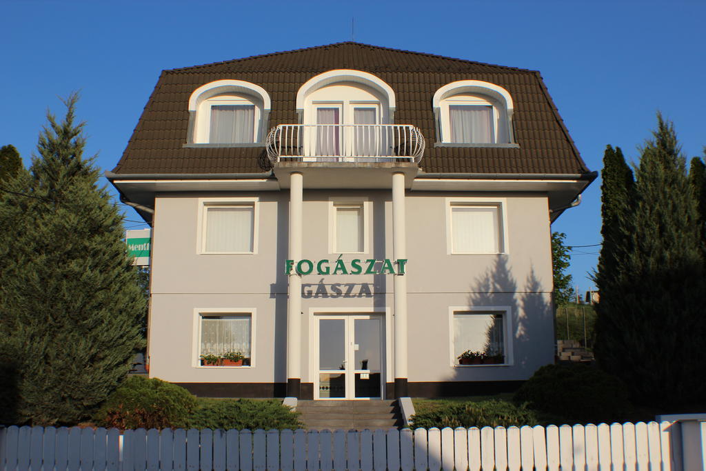 Hotel Menthol Budapest Exterior photo